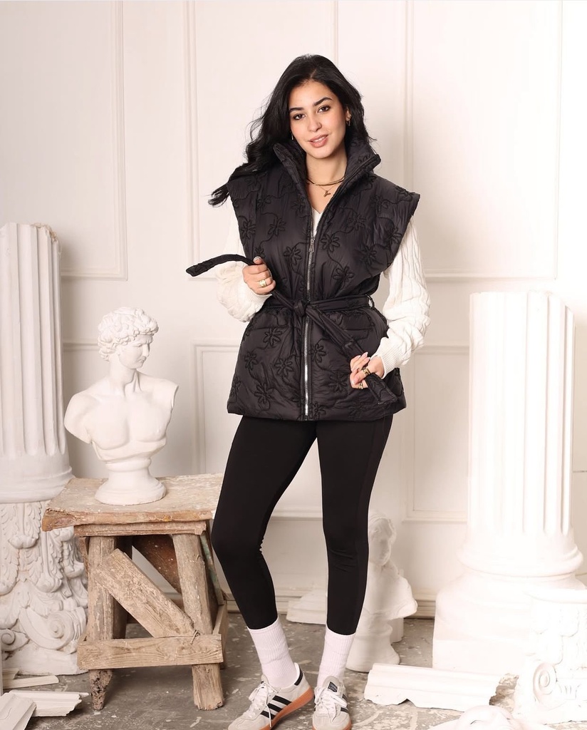 Turtle Neck Embroidery Vest