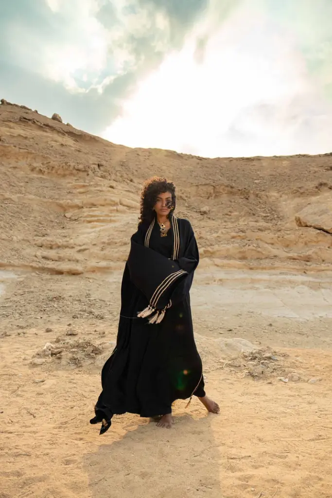  Chic Wool Striped Kaftan 