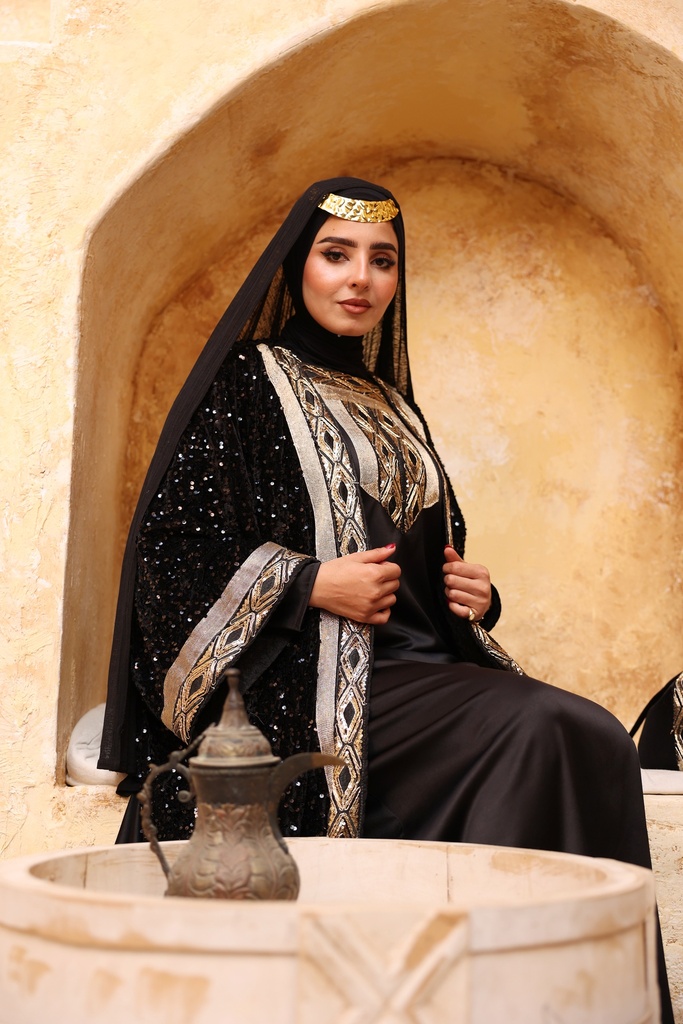 Pharaonic Embroidered Sequin Kaftan