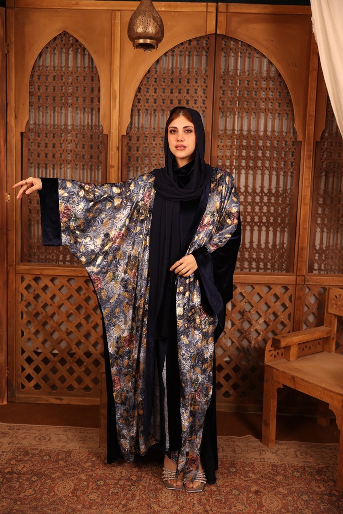 Baroque Feather Print Kaftan