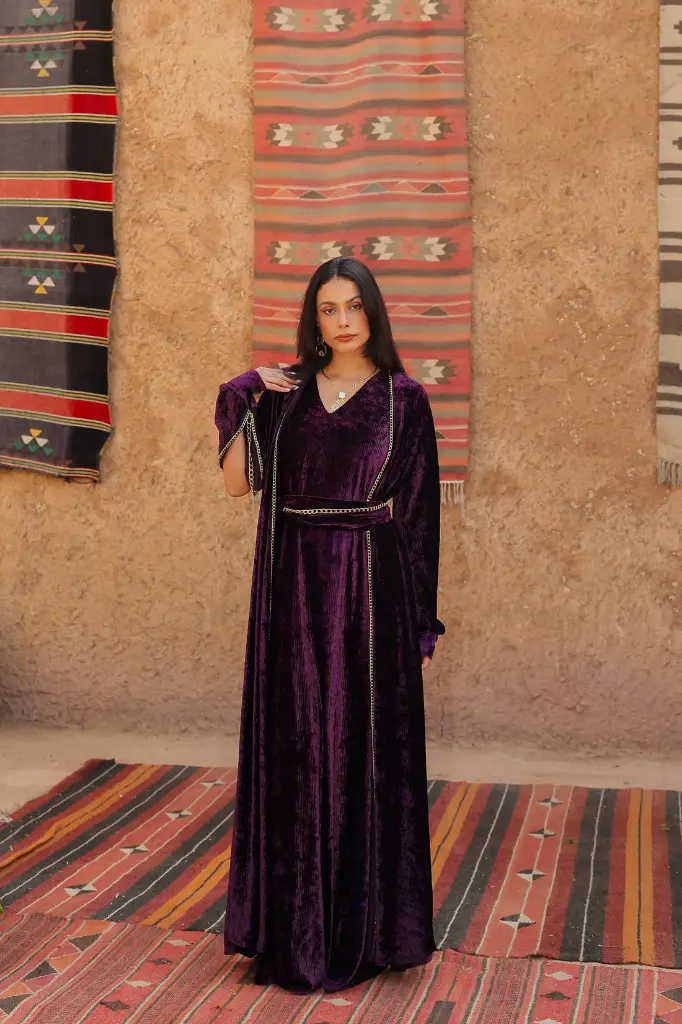 Ribbed Velvet Chain Detail Kaftan