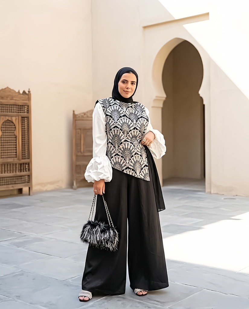 Fan Motif Blouse