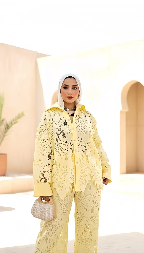Classic Collar Guipure Suit 