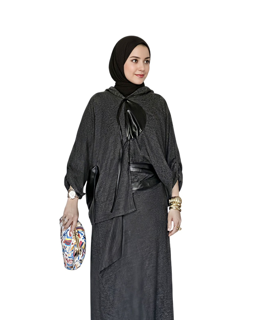 Wool Outfit Leather Details