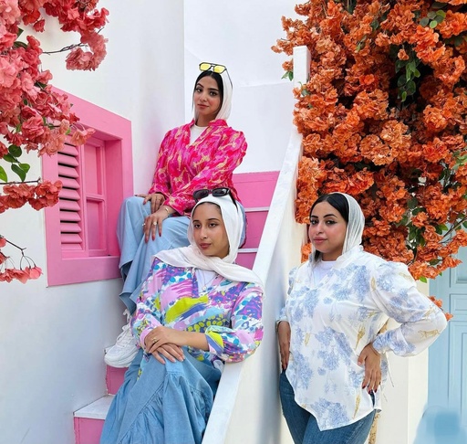 Printed Sided Puffy Sleeves Blouse