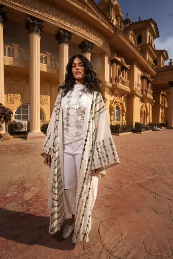 Zwena Kaftan 