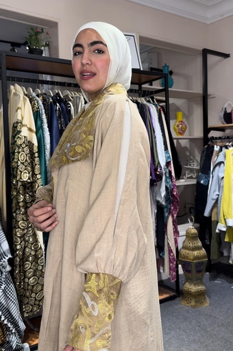 [sk8-rmd25] RAJWA Embroidered KAFTAN