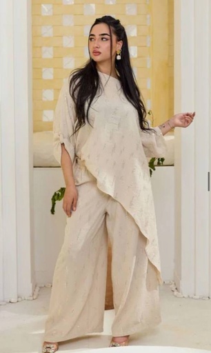 [sum26] Nova Embroidered Linen Set