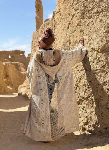 [lqrm08] Desert Knitted Kaftan